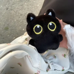 Peluche morbido a forma di gattino nero piccolo